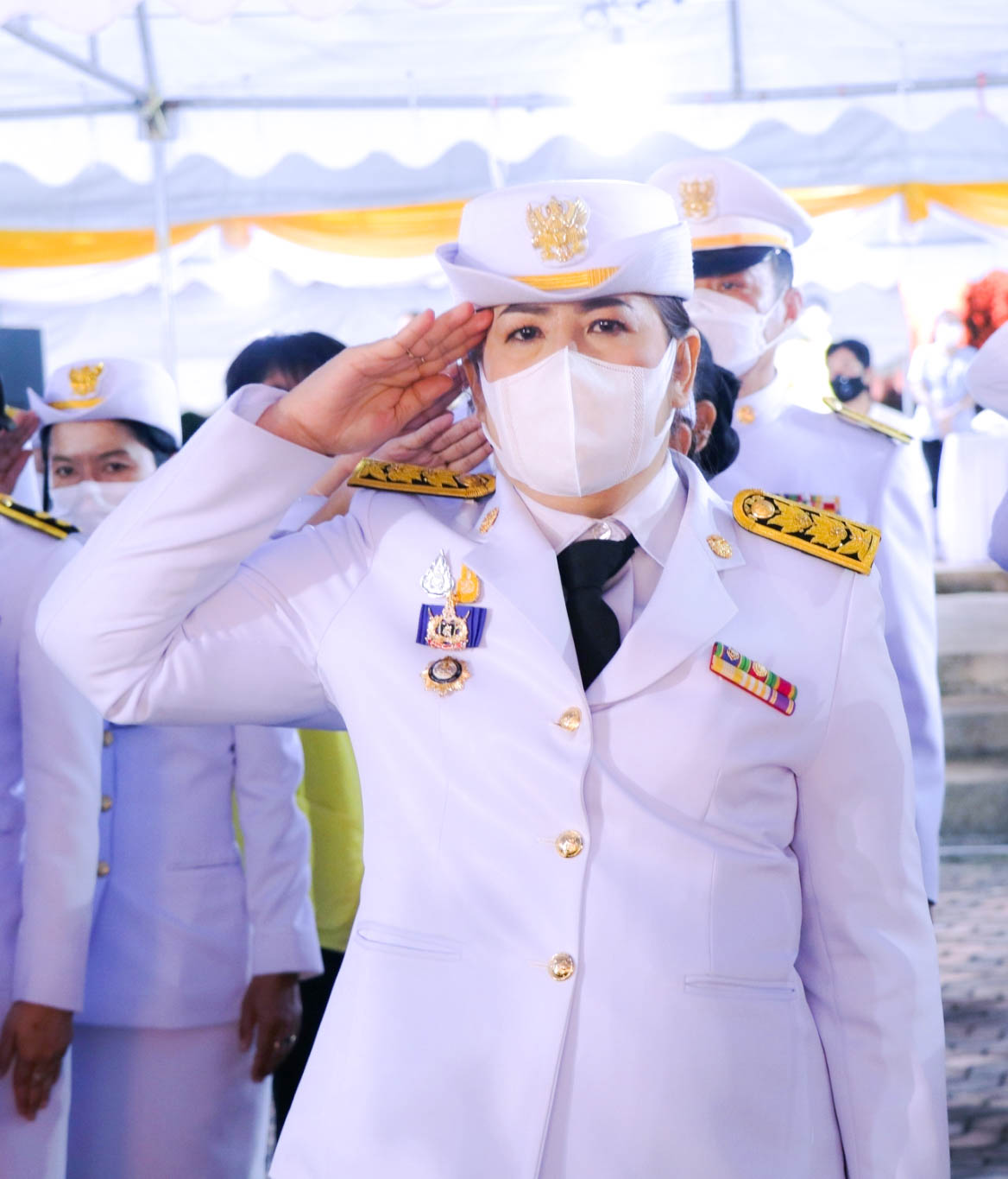 พช.กำแพงเพชร ร่วมพิธีวางพวงมาลา น้อมรำลึกในพระมหากรุณาธิคุณ เนื่องในวันคล้ายวันสวรรคต รัชกาลที่ 9