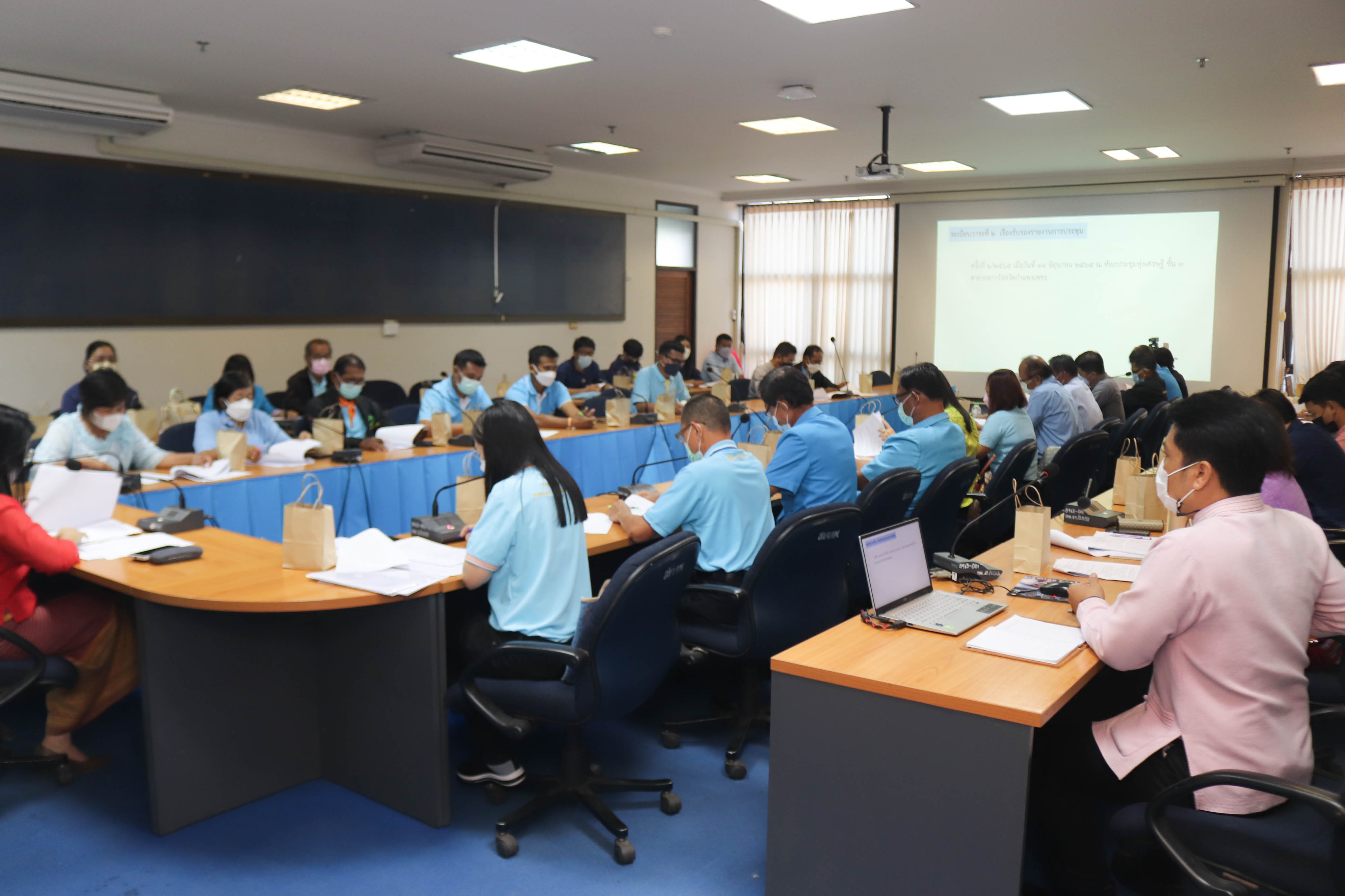 พช.กำแพงเพชร จัดประชุมคณะกรรมการเครือข่ายกองทุนแม่ของแผ่นดินจังหวัดกำแพงเพชร ครั้งที่ 3/2565