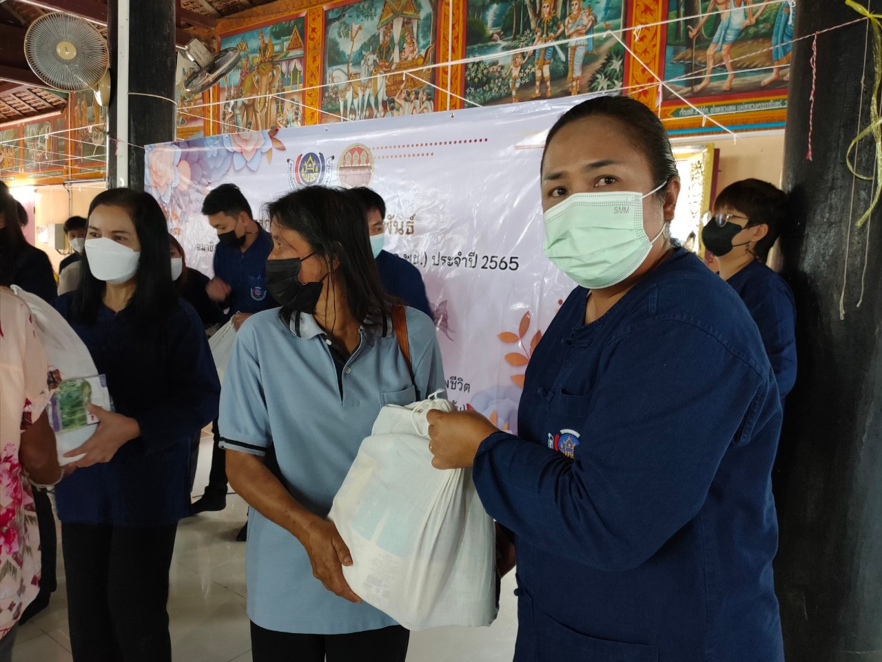 พช.กำแพงเพชร จัดกิจกรรมวันคล้ายวันก่อตั้งกรมการพัฒนาชุมชน ครบรอบ 60 ปี ละโครงการส่งเสริมความสัมพันธ์ สอ.พช. ประจำปี 2565