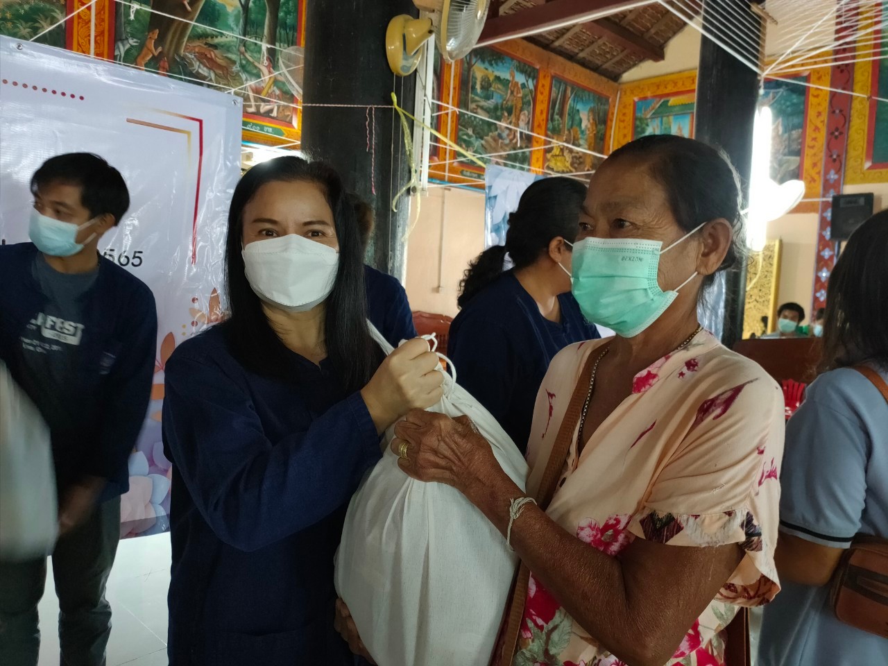 พช.กำแพงเพชร จัดกิจกรรมวันคล้ายวันก่อตั้งกรมการพัฒนาชุมชน ครบรอบ 60 ปี ละโครงการส่งเสริมความสัมพันธ์ สอ.พช. ประจำปี 2565