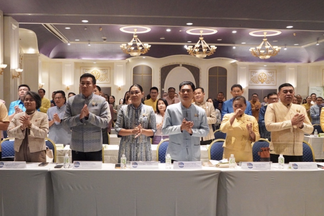 พช.กำแพงเพชร เข้าร่วมการประชุมกรมการพัฒนาชุมชน ครั้งที่ 12/2567