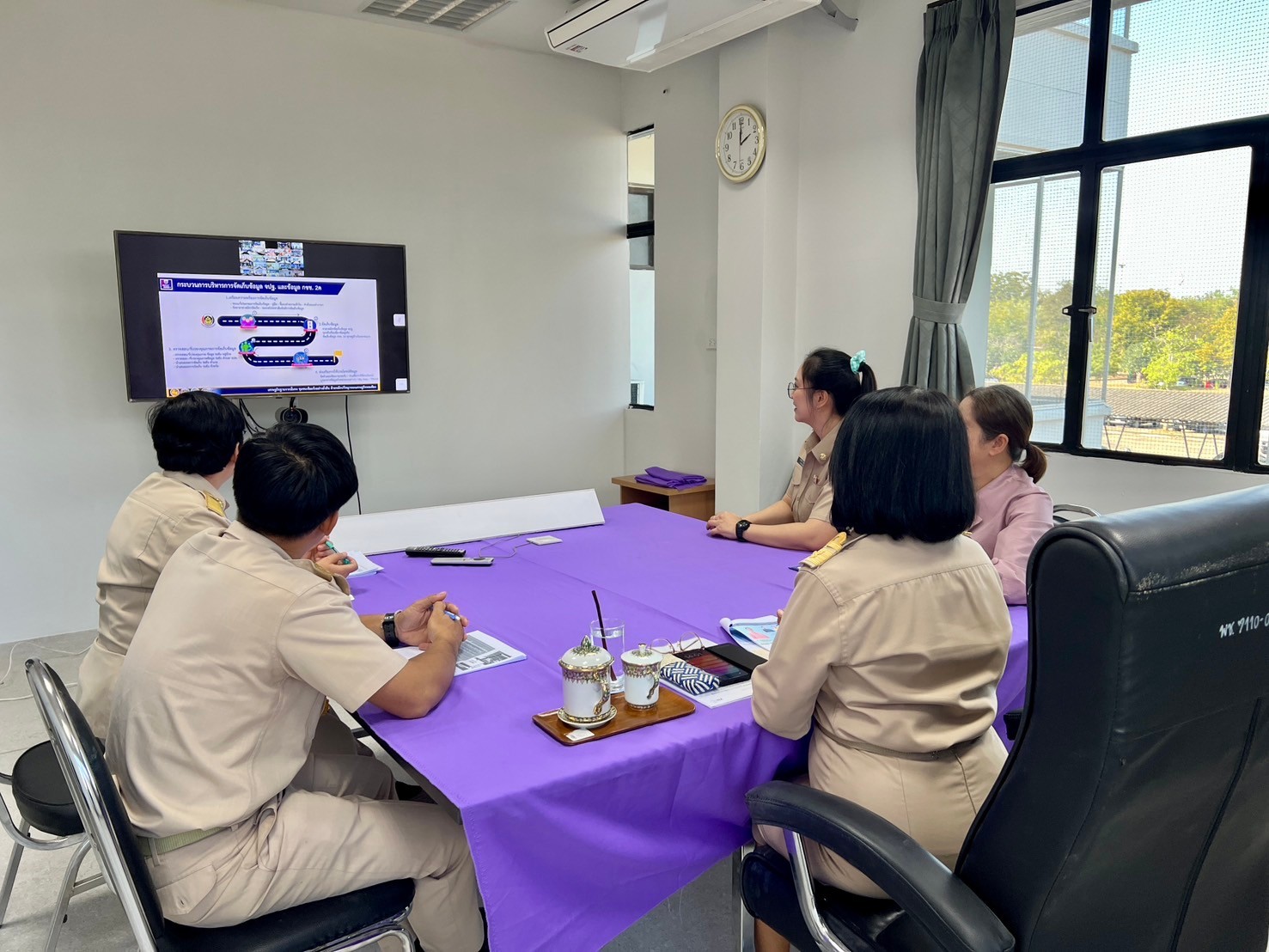 พช.กำแพงเพชร เข้าร่วมการประชุมชี้แจงแนวทางการดำเนินงานการบริหารการจัดเก็บและใช้ประโยชน์ข้อมูล จปฐ. และข้อมูล กชช.2ค ปี 2568