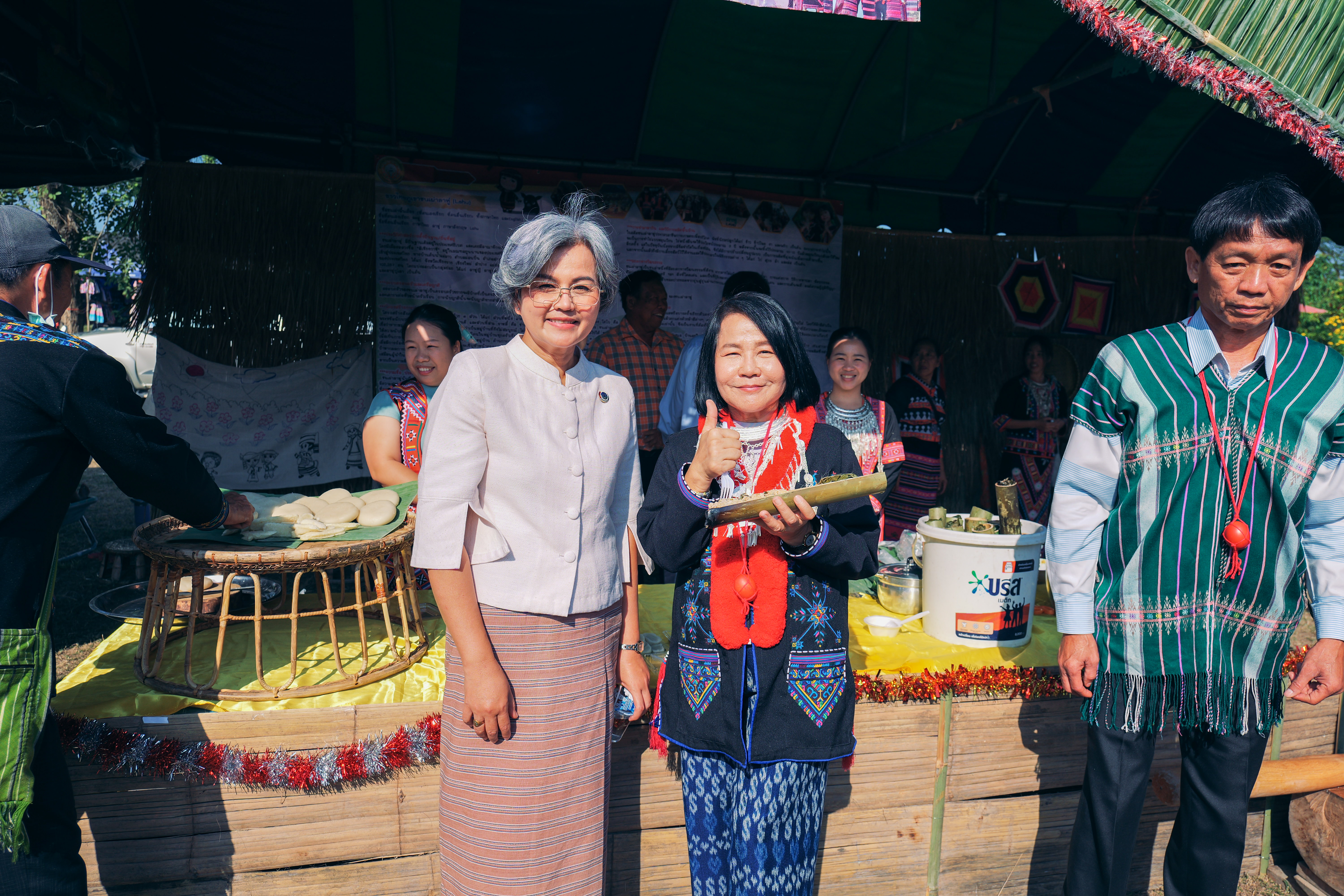 พช.กำแพงเพชร ร่วมกิจกรรมมหกรรมชาติพันธ์ตำบลคลองลานพัฒนา ประจำปีงบประมาณ พ.ศ. 2568