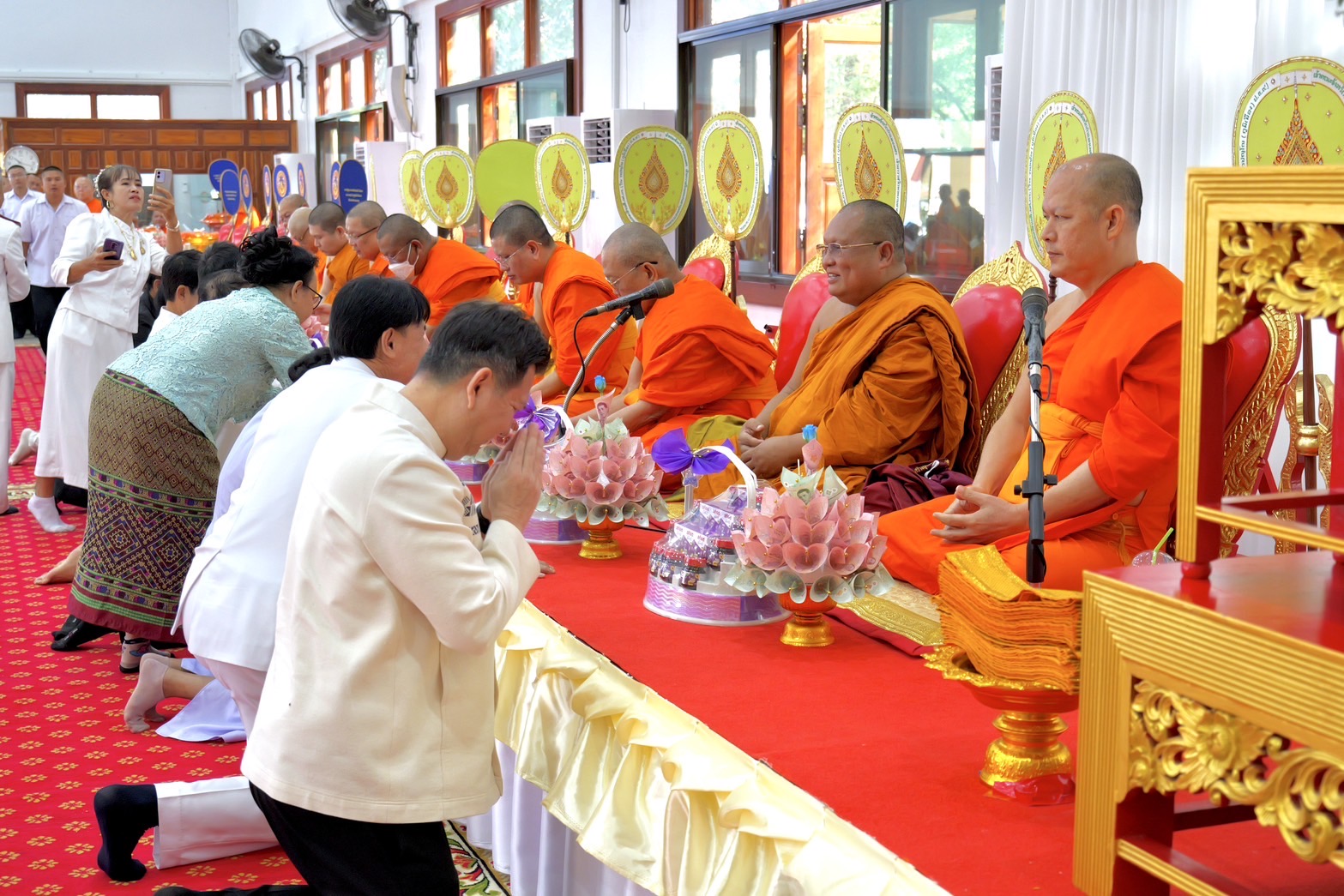 พช.กำแพงเพชร ร่วมพิธีทำบุญสตมวาร(100วัน) พระเทพวชิรเมธี ผ.ศ.ดร. อดีตเจ้าคณะจังหวัดกำแพงเพชร