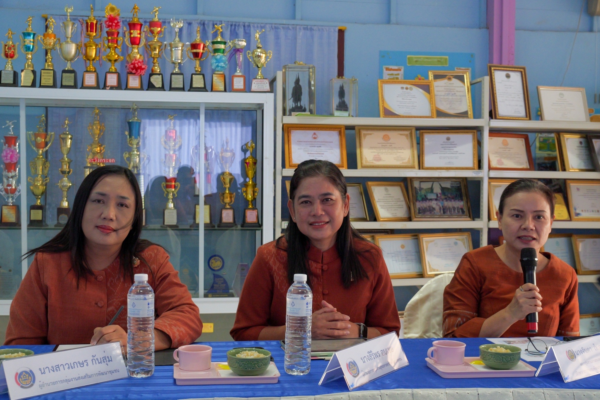 พช.กำแพงเพชร ลงพื้นที่รับตรวจราชการ ของนางสาววริศรา โสภาค ผู้ตรวจราชการกรมการพัฒนาชุมชน