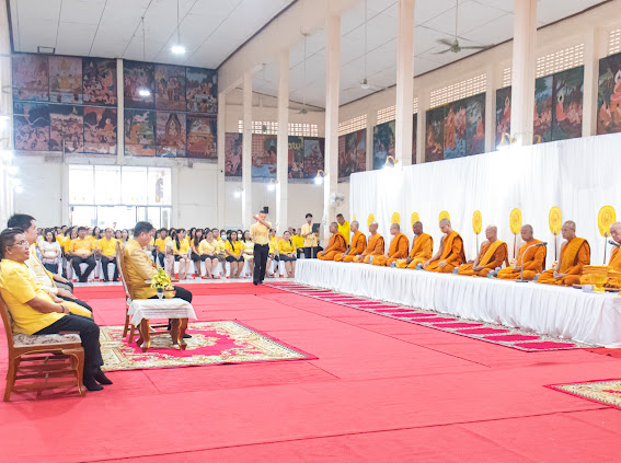 พช.กำแพงเพชร ร่วมประกอบพิธีเจริญพระพุทธมนต์ถวายพระราชกุศล พระบาทสมเด็จพระบรมชนกาธิเบศร มหาภูมิพลอดุลยเดชมหาราช บรมนาถบพิตร เนื่องในวันคล้ายวันพระบรมราชสมภพ 5 ธันวาคม