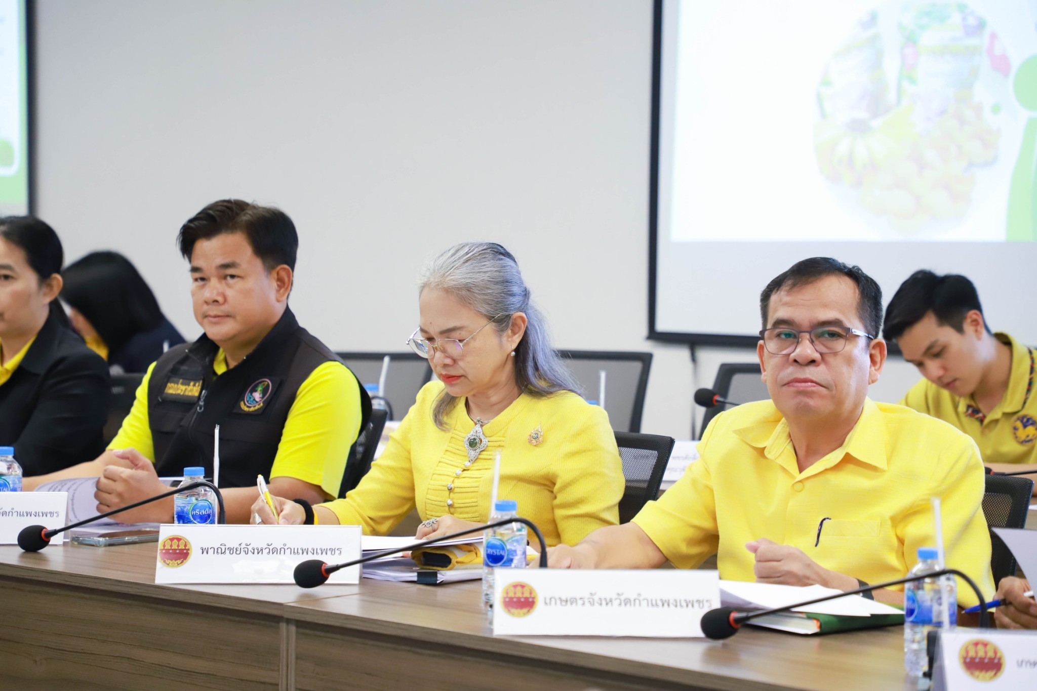 พช.กำแพงเพชร เข้าร่วมการประชุมคณะกรรมการขับเคลื่อนยุทธศาสตร์การพัฒนากล้วยไข่จังหวัดกำแพงเพชร ครั้งที่ 3/2567