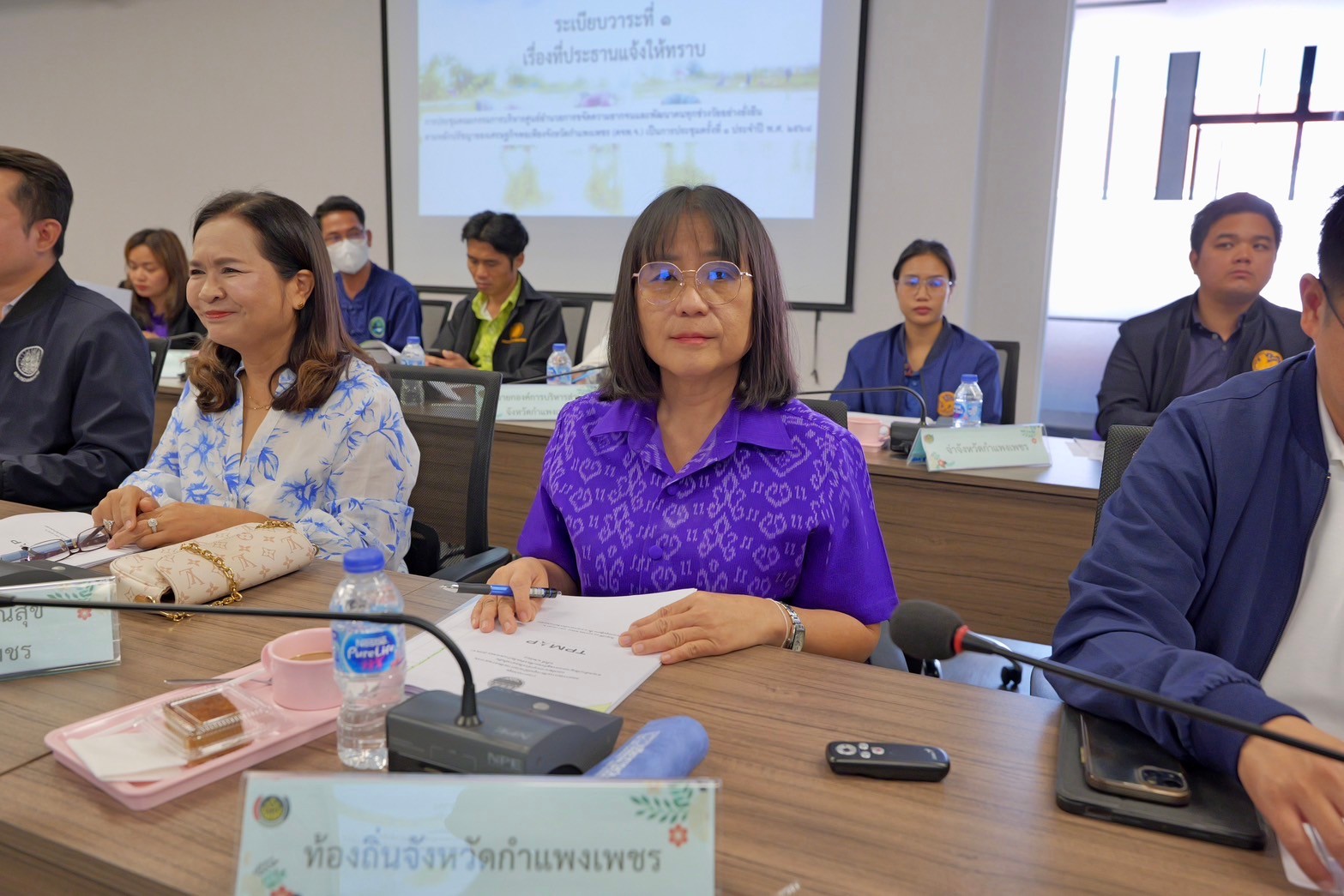 พช.กำแพงเพชร จัดการประชุมคณะกรรมการบริหารศูนย์อำนวยการขจัดความยากจนและพัฒนาคนทุกช่วงวัยอย่างยั่นยืน ตามหลักปรัชญาของเศรษฐกิจพอเพียงจังหวัดกำแพงเพชร (คจพ.จ.)  ครั้งที่ 1/2568