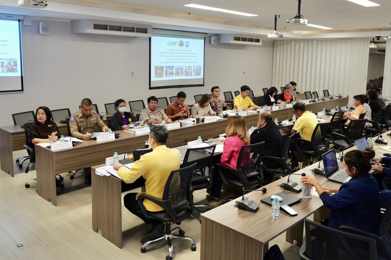 พช.กำแพงเพชร ร่วมการประชุมหารือร่วมกับชุมชนและภาคีเครือข่ายด้านการท่องเที่ยวเพื่อกำหนดทิศทางในการพัฒนาการท่องเที่ยวโดยชุมชนจังหวัดกำแพงเพชร