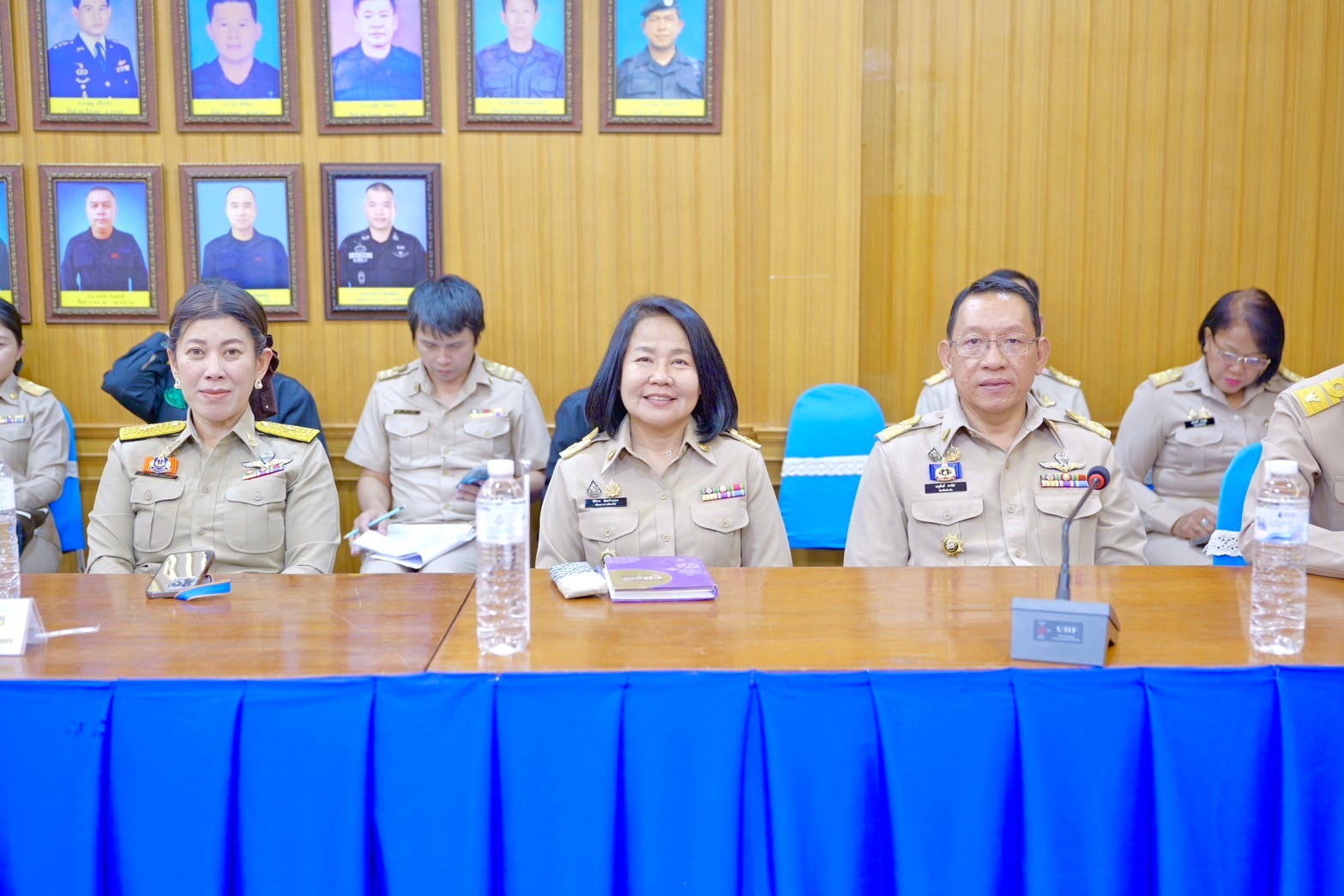 พช.กำแพงเพชร ลงพื้นที่เยี่ยมชมกรมทหารพรานที่ 35 เพื่อรับฟังรับทราบ และข้อเสนอแนะในการบริหารจัดการ แก้ไข ปัญหา และอุปสรรคในการทำงานร่วมกันกับทุกส่วนราชการ
