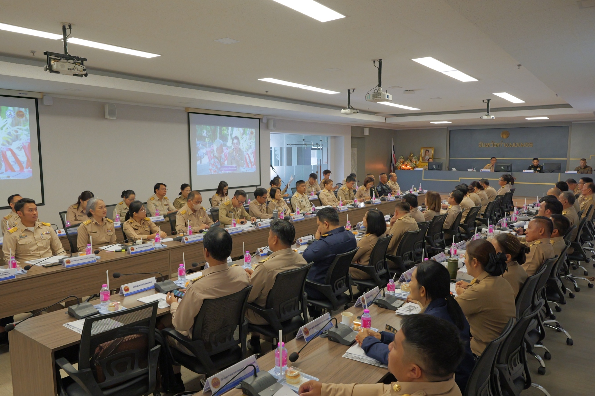 พช.กำแพงเพชร ร่วมการประชุมคณะกรมการจังหวัดและหัวหน้าส่วนราชการประจำเดือนมกราคม 2568