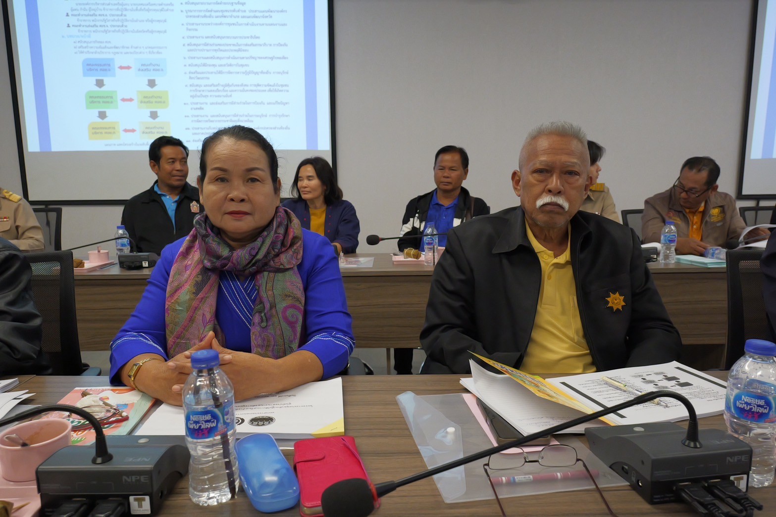 พช.กำแพงเพชร จัดการประชุมเชิงปฏิบัติการเสริมสร้างทักษะคณะกรรมการบริหารศูนย์ประสานงานองค์การชุมชนระดับอำเภอ (ศอช.อ.)
