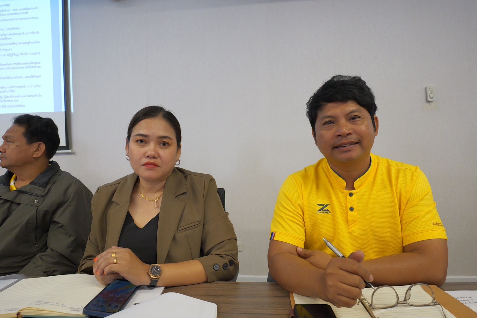 พช.กำแพงเพชร จัดการประชุมเชิงปฏิบัติการเสริมสร้างทักษะคณะกรรมการบริหารศูนย์ประสานงานองค์การชุมชนระดับอำเภอ (ศอช.อ.)