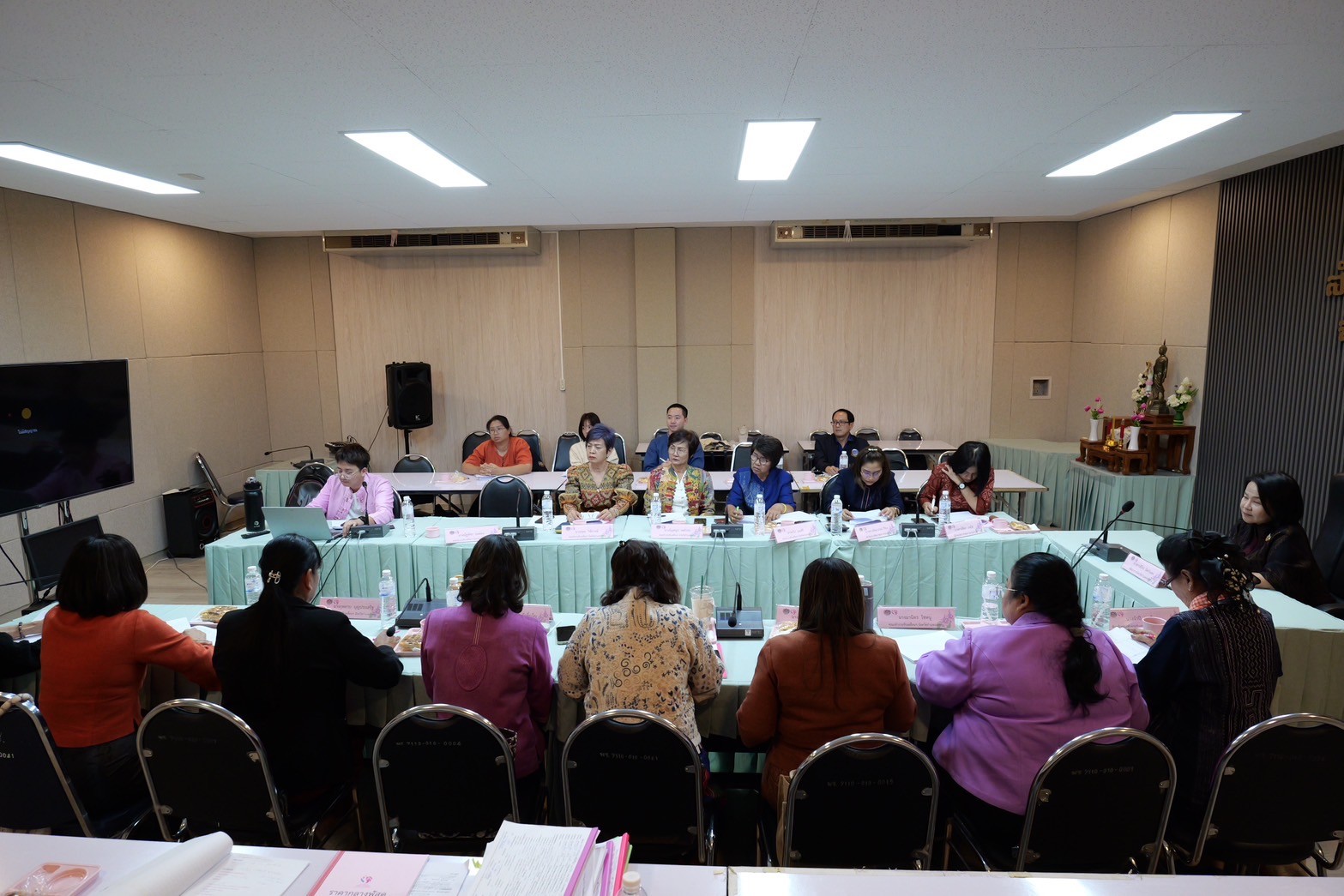 พช.กำแพงเพชร จัดการประชุมคณะทำงานขับเคลื่อนกองทุนพัฒนาบทบาทสตรีจังหวัดกำแพงเพชร ครั้งที่ 1/2568