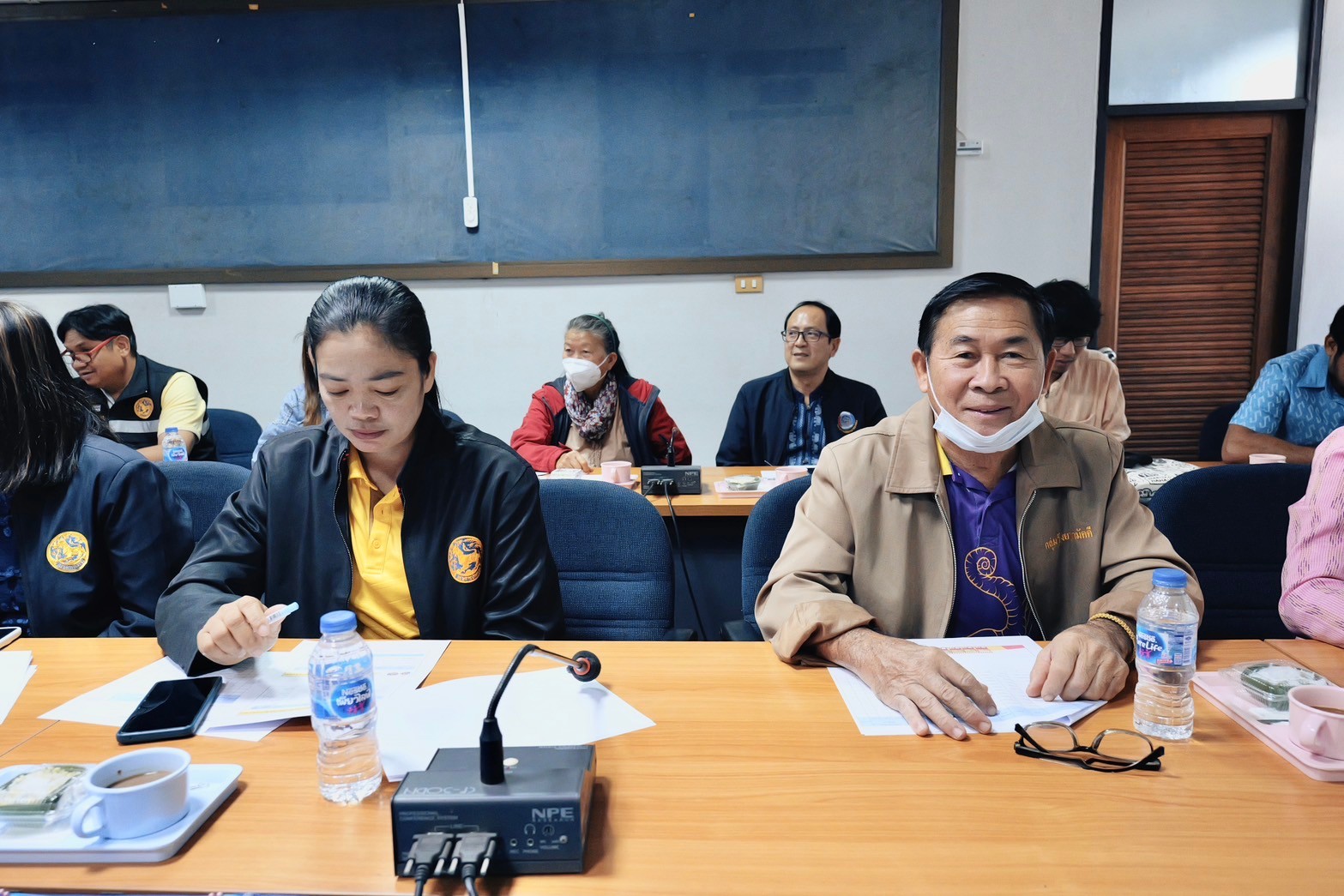พช.กำแพงเพชร จัดการประชุมเชิงปฏิบัติการคณะกรรมการบริหารตลาดนัดคนไทยยิ้มได้ และเจ้าหน้าที่พัฒนาชุมชน