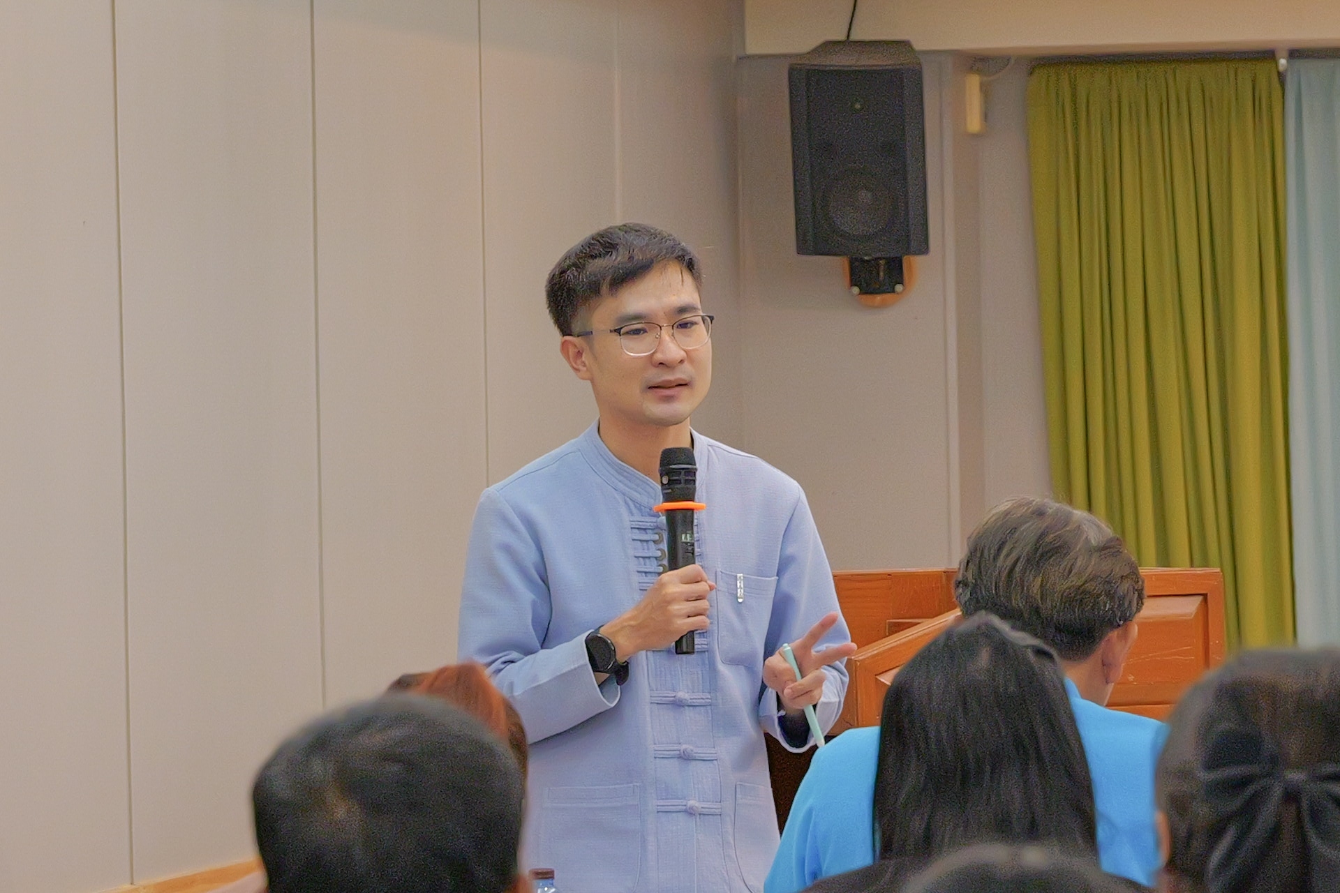 พช.กำแพงเพชร จัดการประชุมเชิงปฏิบัติการคณะกรรมการเครือข่ายกองทุนแม่ของแผ่นดิน หนุนเสริมความเข้มแข็งหมู่บ้านชุมชน สู่การเป็นพื้นที่ปลอดภัยจากยาเสพติด