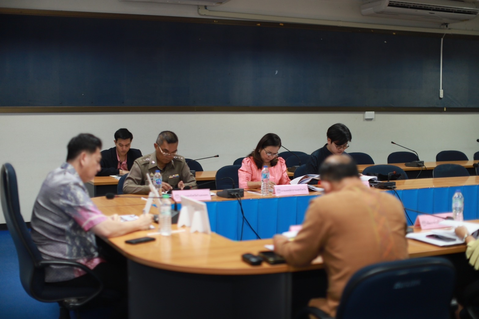 พช.กำแพงเพชร ร่วมประชุมศูนย์ปฏิบัติการติดตามเร่งรัดการบำบัดรักษาฟื้นฟูสภาพทางสังคม ป้องกันและปราบปรามยาเสพติด ครั้ง1/2568 ผ่านระบบ WebEx