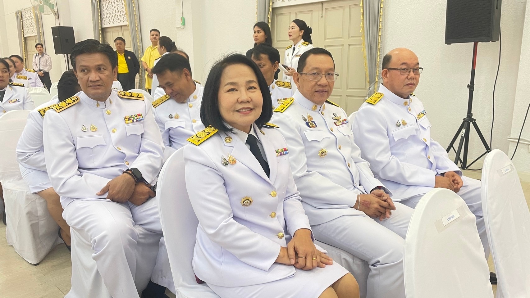 พช.กำแพงเพชร ร่วมประกอบพิธีทางศาสนา มหามงคลถวายพระราชกุศลเฉลิมพระเกียรติพระบาทสมเด็จพระเจ้าอยู่หัว เนื่องในโอกาสพระราชพิธีสมมงคลพระชนมายุเท่าพระบาทสมเด็จพระพุทธยอดฟ้าจุฬาโลกมหาราช