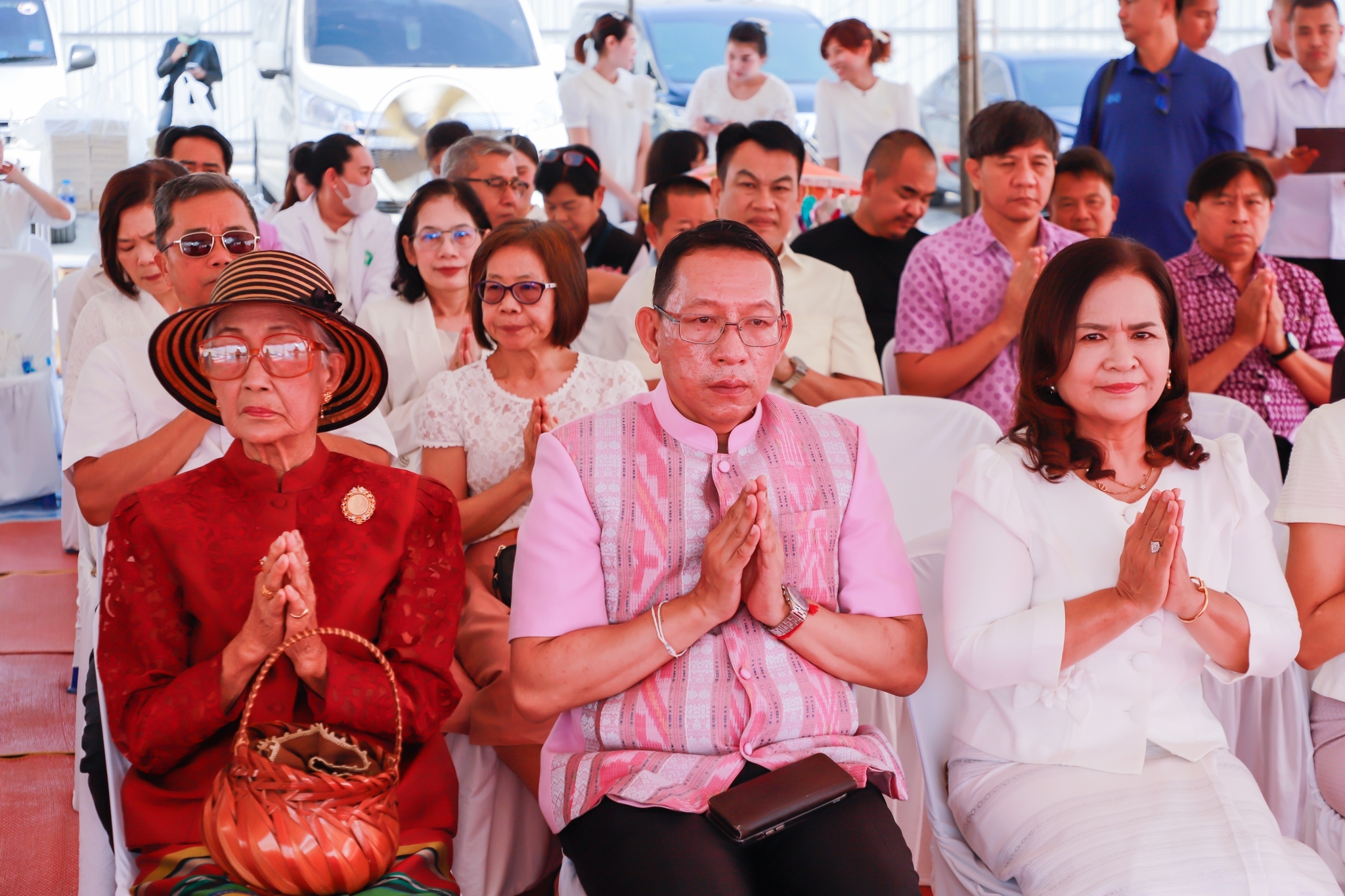 พช.กำแพงเพชร ร่วมพิธีวางศิลาฤกษ์อาคารอุบัติเหตุฉุกเฉิน ผู้ป่วยนอกและบำบัดรักษา โรงพยาบาลกำแพงเพชร
