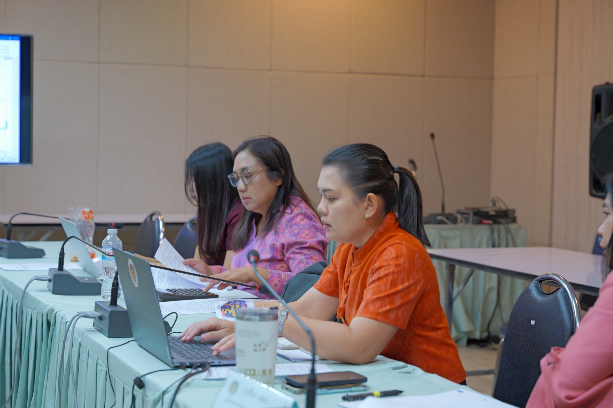 พช.กำแพงเพชร จัดการประชุมวิเคราะห์สิ่งแวดล้อมและค้นหาศักยภาพของสำนักงานพัฒนาชุมชนจังหวัดกำแพงเพชร