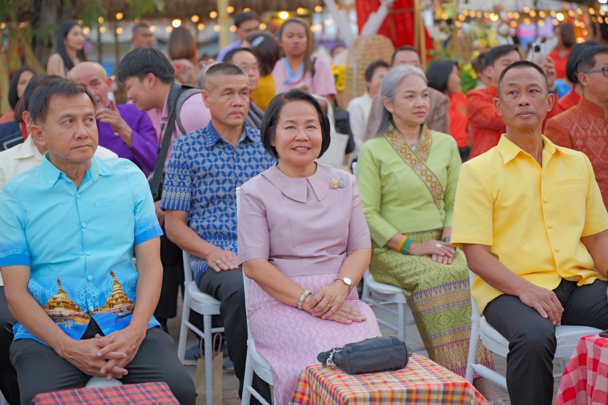 พช.กำแพงเพชร เข้าร่วมพิธีเปิดงานประเพณี นบพระ – เล่นเพลง และงานกาชาดจังหวัดกำแพงเพชร ประจำปี 2568