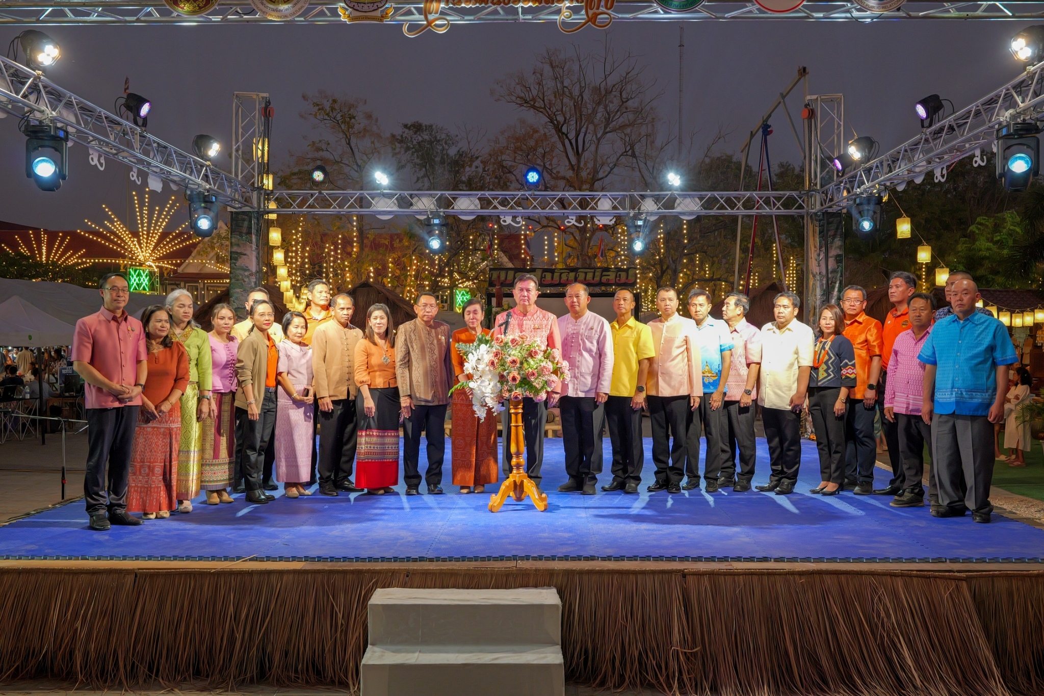 พช.กำแพงเพชร เข้าร่วมพิธีเปิดงานประเพณี นบพระ – เล่นเพลง และงานกาชาดจังหวัดกำแพงเพชร ประจำปี 2568