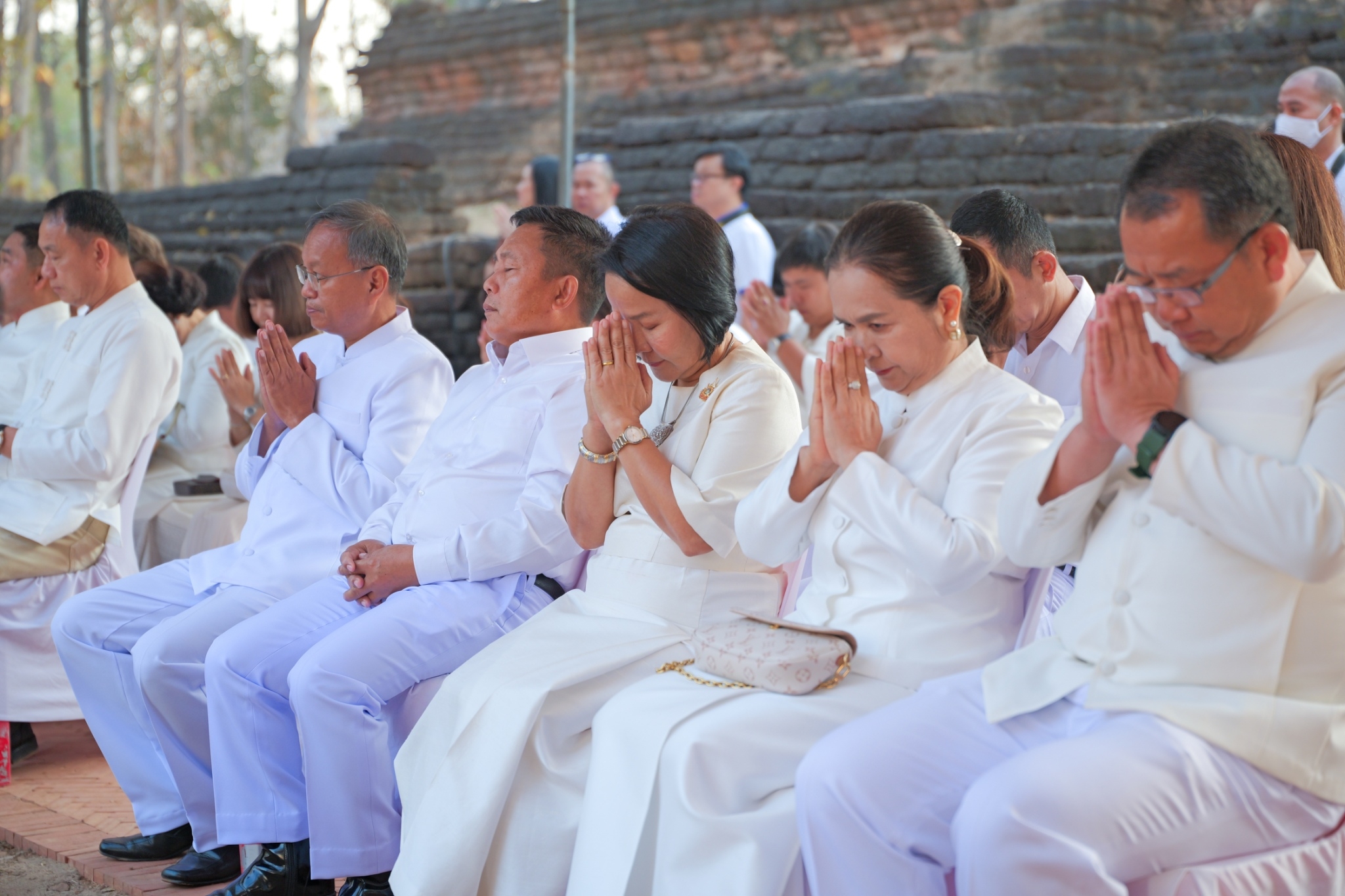พช.กำแพงเพชร ร่วมพิธีบวงสรวงอดีตกษัตริยาธิราช ในงานประเพณี “นบพระ-เล่นเพลง” และงานกาชาดจังหวัดกำแพงเพชร ประจำปี 2568