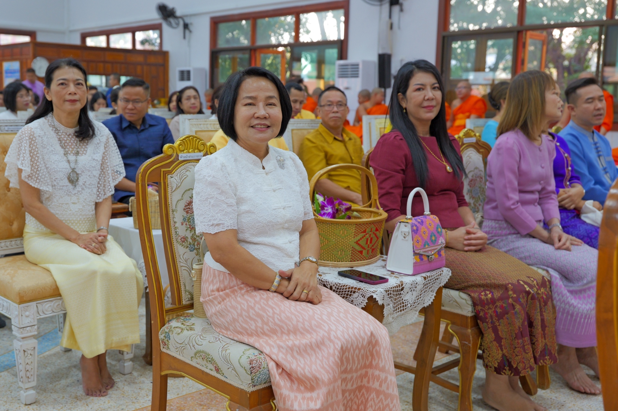 พช.กำแพงเพชร ร่วมกิจกรรมทำบุญตักบาตร เนื่องในวันมาฆบูชา ประจำปี 2568