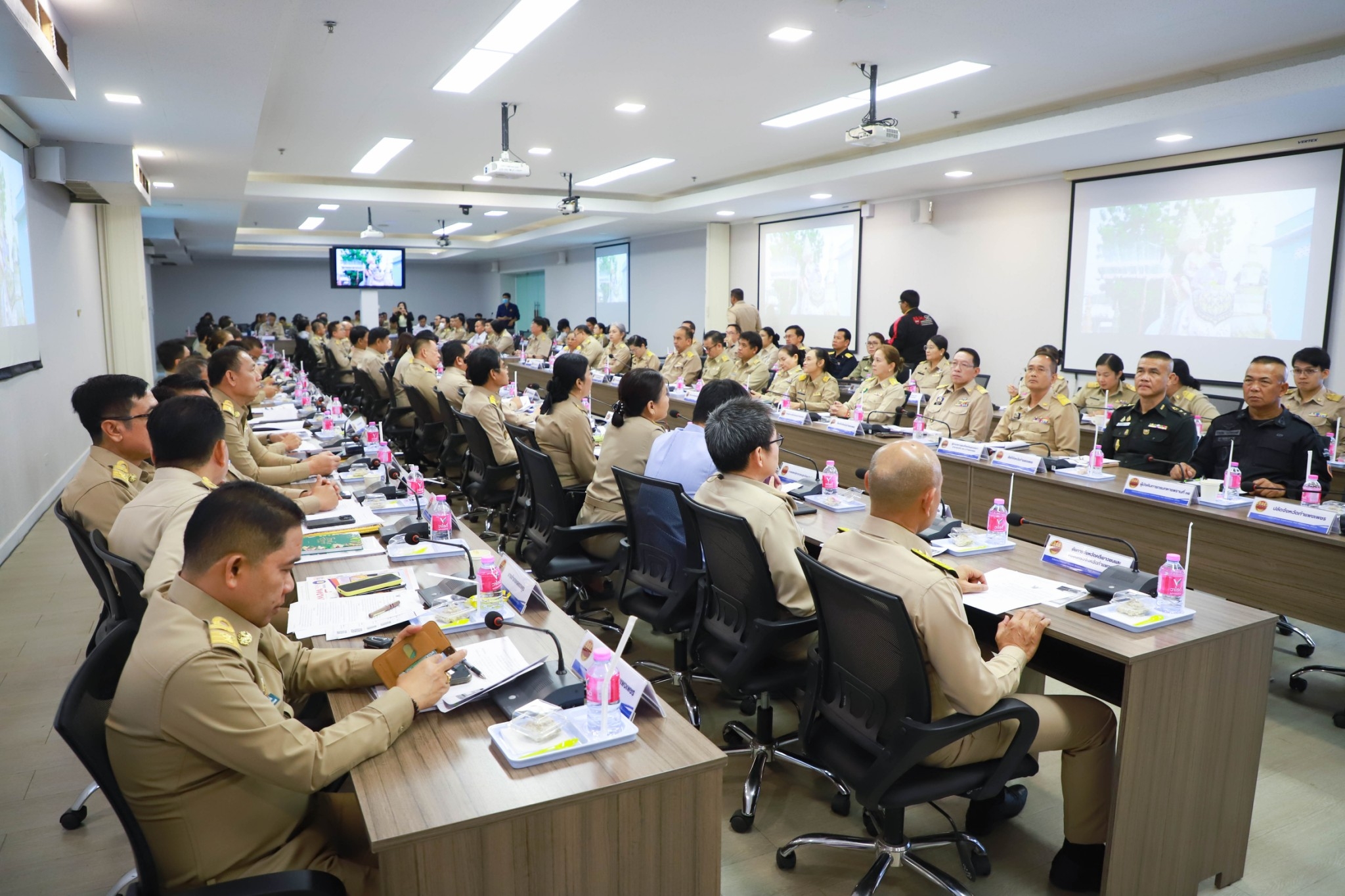 พช.กำแพงเพชร ร่วมการประชุมคณะกรมการจังหวัดและหัวหน้าส่วนราชการ ประจำเดือนกุมภาพันธ์ 2568