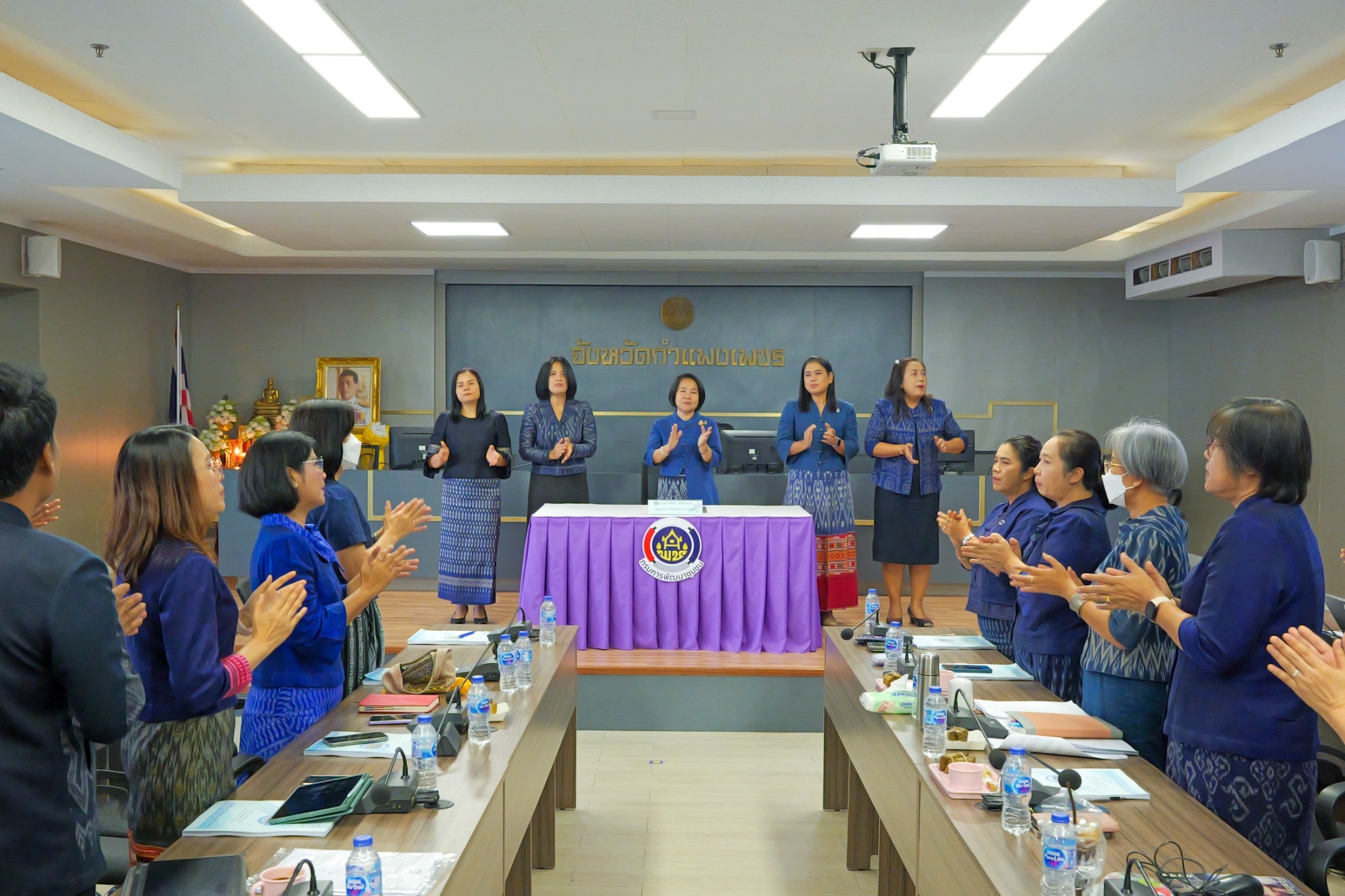 พช.กำแพงเพชร ดำเนินการประชุมเชิงปฏิบัติการ การดำเนินงานตัวชี้วัดตามมาตรการปรับปรุงประสิทธิภาพในการปฏิบัติราชการ และตัวชี้วัดการประเมินผลการปฏิบัติราชการ กรมการพัฒนาชุมชน ประจำปีงบประมาณ พ.ศ. 2568