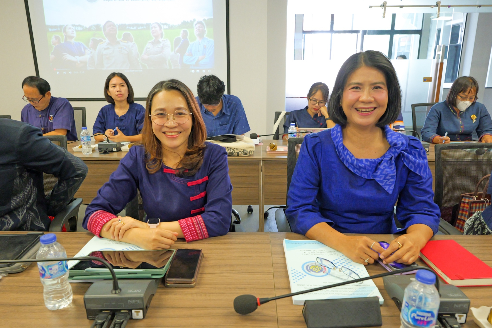 พช.กำแพงเพชร ดำเนินการประชุมเชิงปฏิบัติการ การดำเนินงานตัวชี้วัดตามมาตรการปรับปรุงประสิทธิภาพในการปฏิบัติราชการ และตัวชี้วัดการประเมินผลการปฏิบัติราชการ กรมการพัฒนาชุมชน ประจำปีงบประมาณ พ.ศ. 2568
