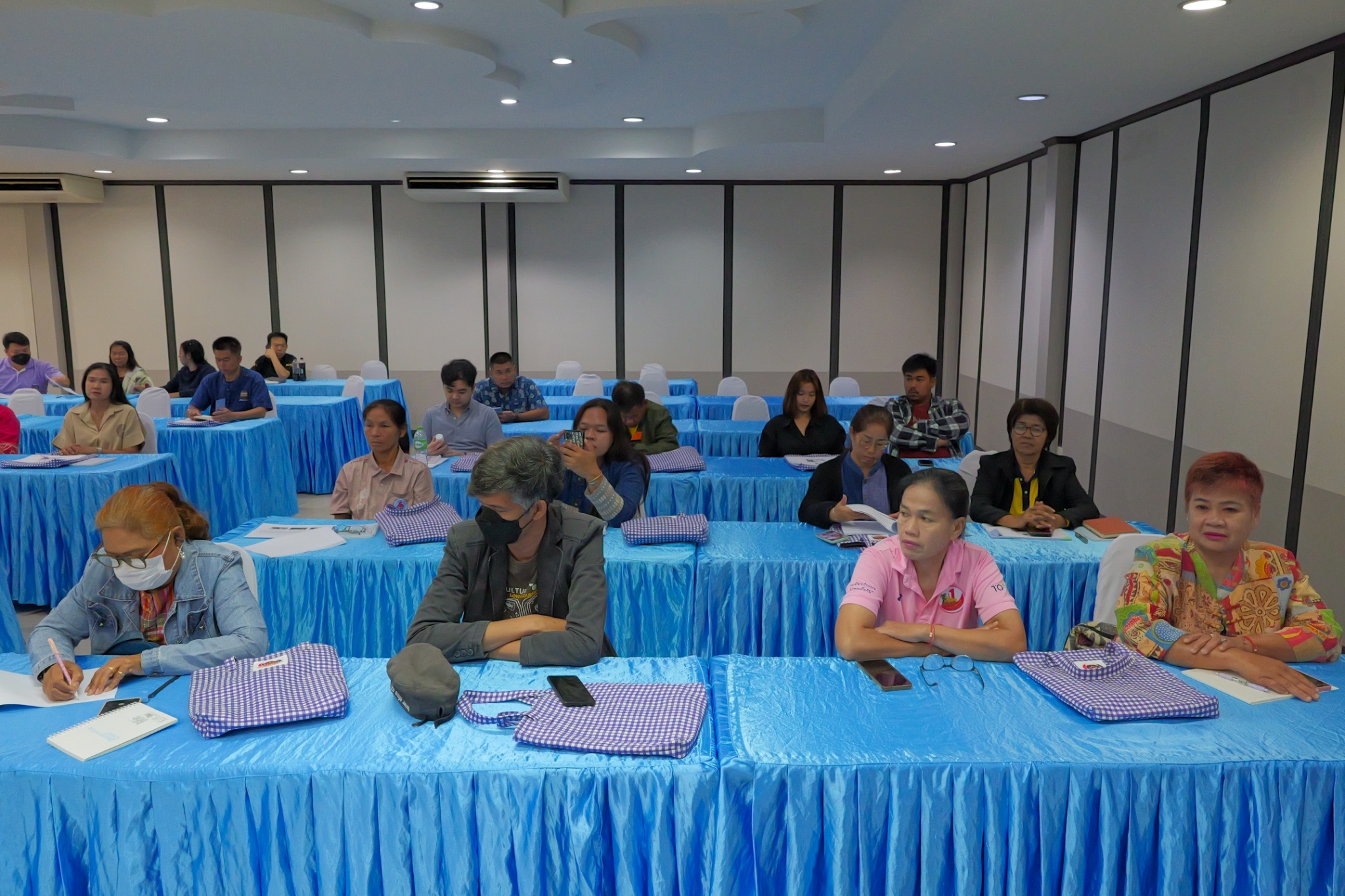 พช.กำแพงเพชร จัดโครงการพัฒนาศักยภาพเครือข่ายองค์ความรู้ (Knowledge – Based OTOP : KBO) จังหวัดกำแพงเพชร
