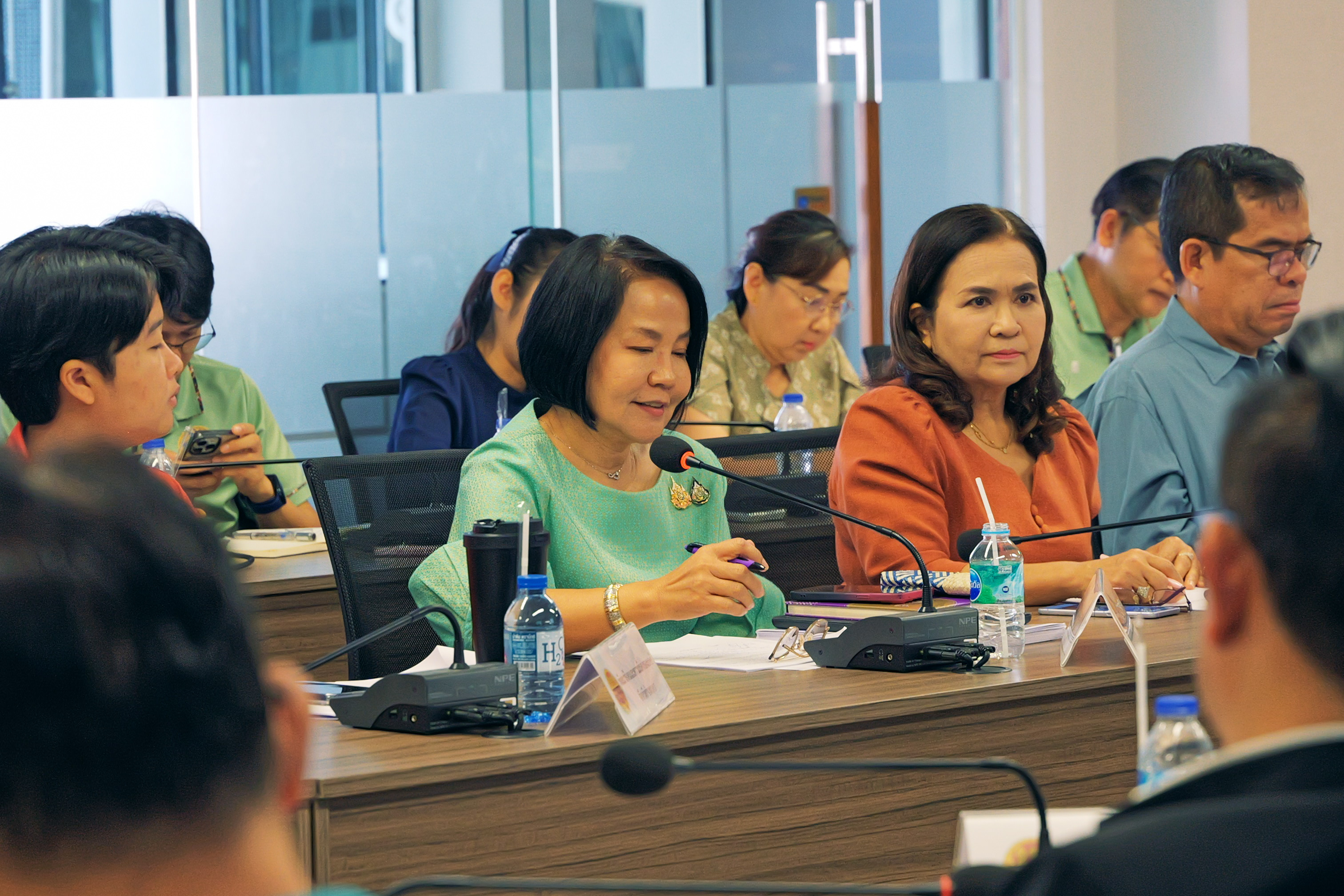 พช.กำแพงเพชร เข้าร่วมการประชุมหารือการจัดกิจกรรม “จังหวัดกำแพงเพชร ส่งรอยยิ้มให้น้องโละโคะ”