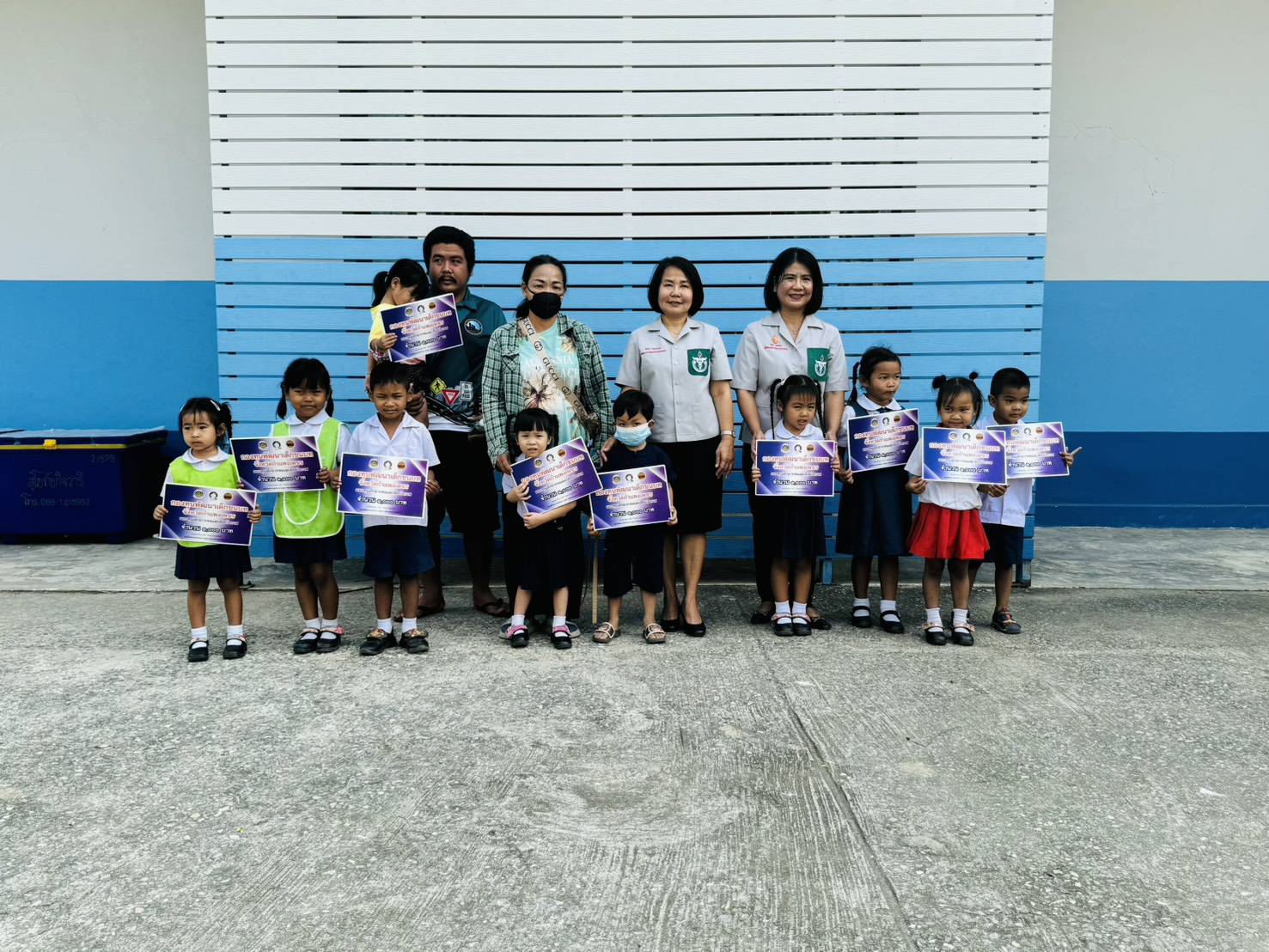 พช.กำแพงเพชร ร่วมการออกหน่วยบำบัดทุกข์ บำรุงสุขสร้างรอยยิ้มให้ประชาชน ในพื้นที่อำเภอพรานกระต่าย
