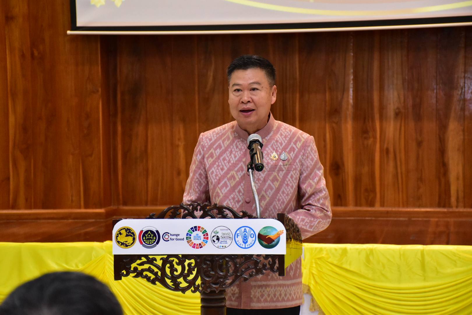 พช.กำแพงเพชร เข้าร่วมการประชุมมอบนโยบายและแนวทางการดำเนินงานพัฒนาชุมชนประจำปีงบประมาณ พ.ศ. 2568