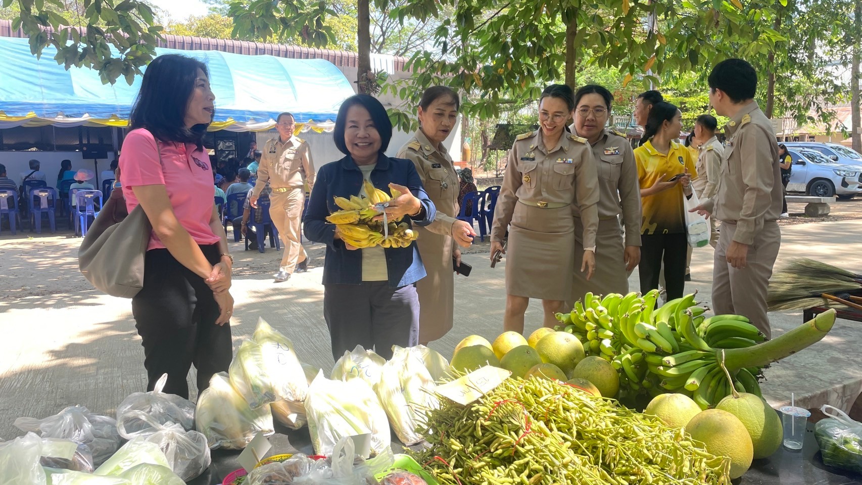 พช.กำแพงเพชร ร่วมลงพื้นที่ตรวจเยี่ยมประชาชนของผู้ว่าราชการจังหวัดกำแพงเพชร ในพื้นที่อำเภอบึงสามัคคี