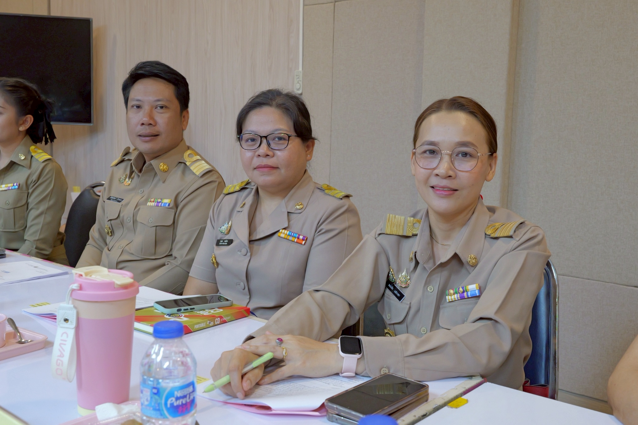 วันที่ 21 เมษายน 2568 เวลา 10.00 น. ที่ ห้องประชุมสำนักงานพัฒนาชุมชนจังหวัดกำแพงเพชร ชั้น 2 ศาลากลางจังหวัดกำแพงเพชร