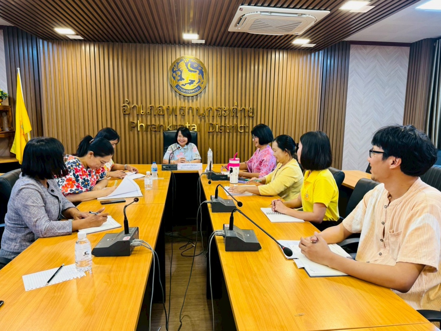 พช.กำแพงเพชร ลงพื้นที่นิเทศติดตามงาน ณ สำนักงานพัฒนาชุมชนอำเภอพรานกระต่าย