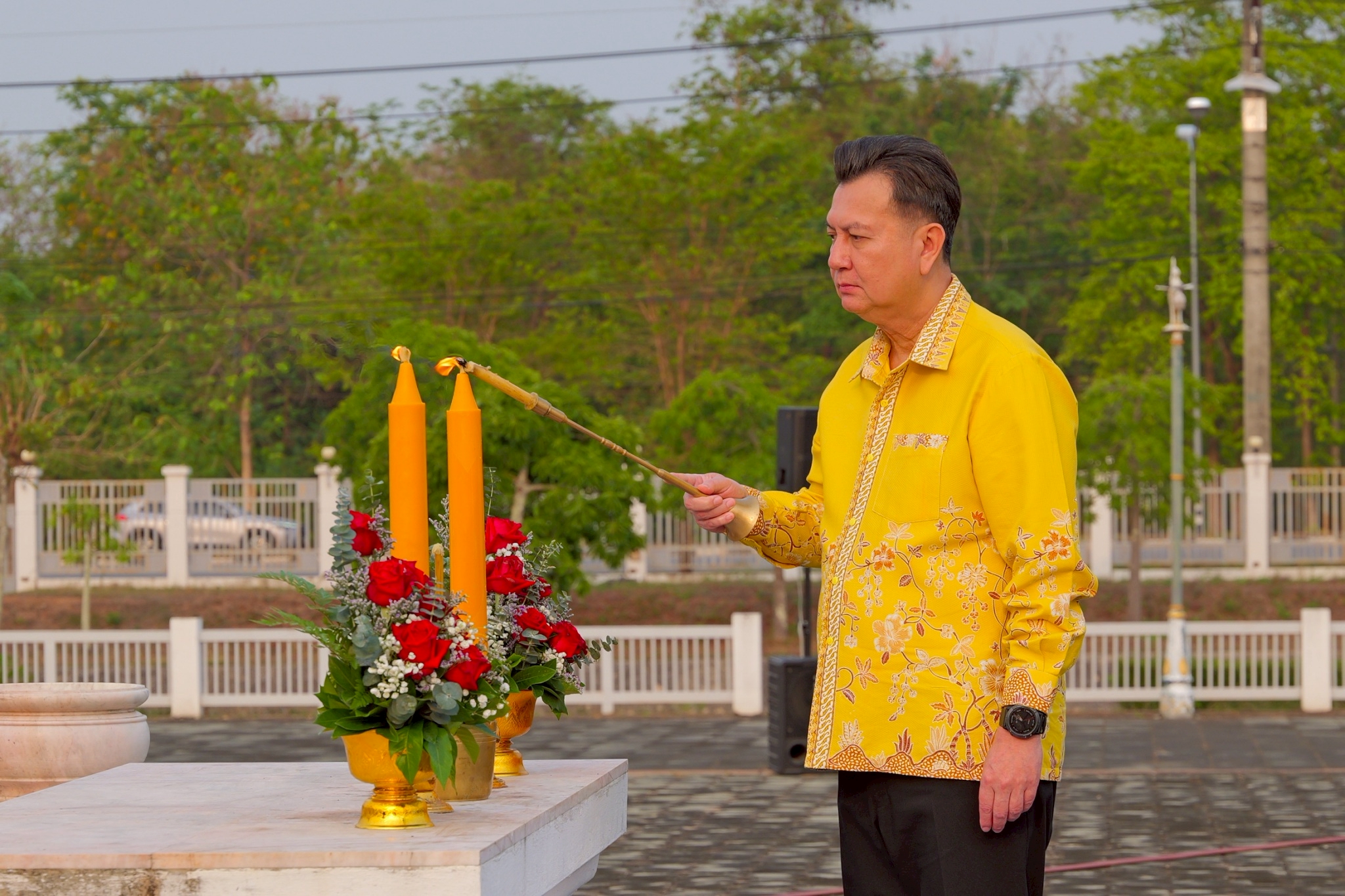 พช.กำแพงเพชร ร่วมพิธีสรงน้ำพระใหญ่ เนื่องในโอกาส วันสงกราต์ ปีใหม่ไทย 2568 ภายใต้ชื่อ “สงกรานต์บ้านฉัน สีสันแบบไทย” ประจำปี 2568