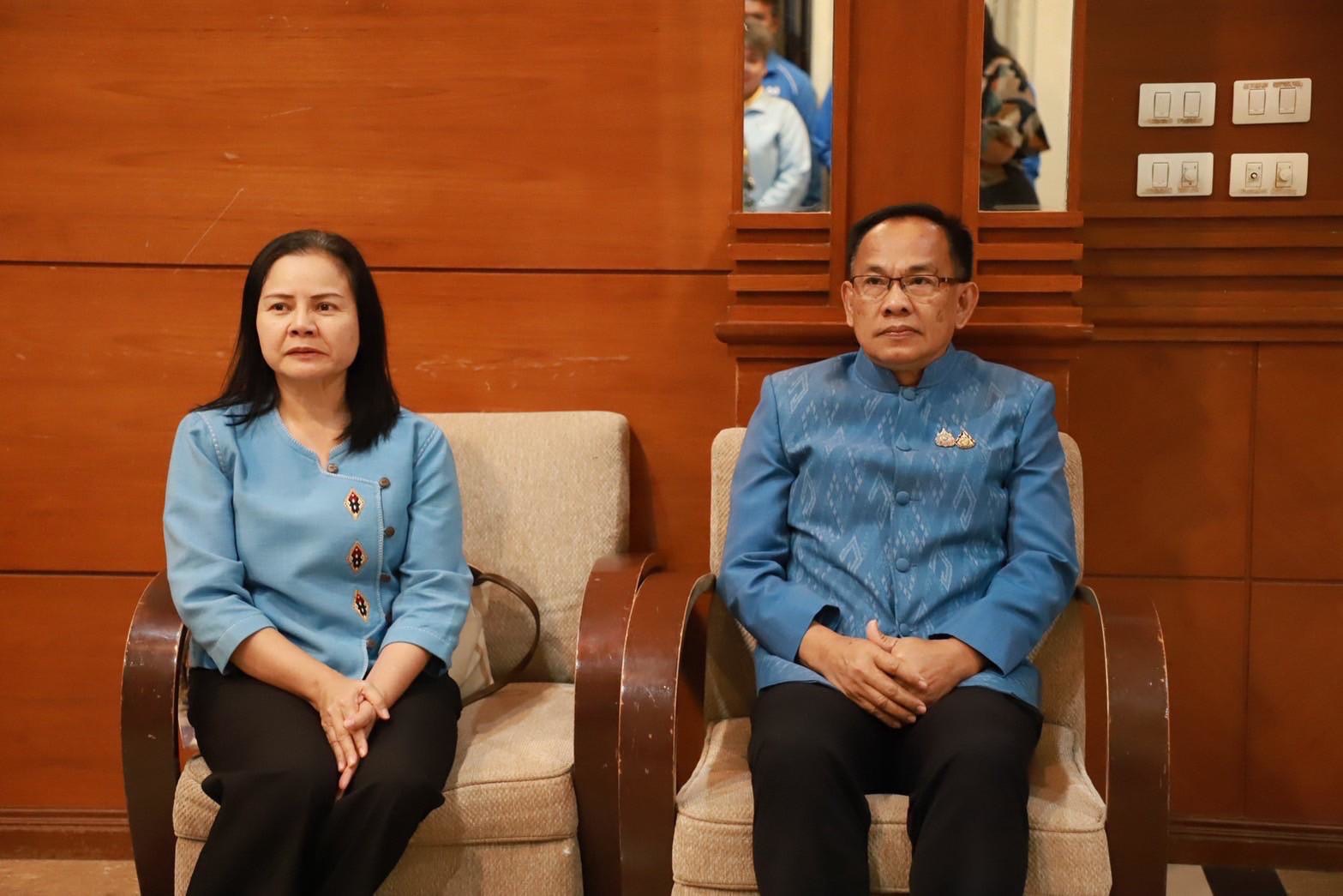 พช.กำแพงเพชร จัดพิธีปิดและมอบวุฒิบัตรให้แก่ผู้เข้าอบรม ในโครงการอบรมวิทยากรกระบวนการกองทุนแม่ของแผ่นดิน (ครู ค)