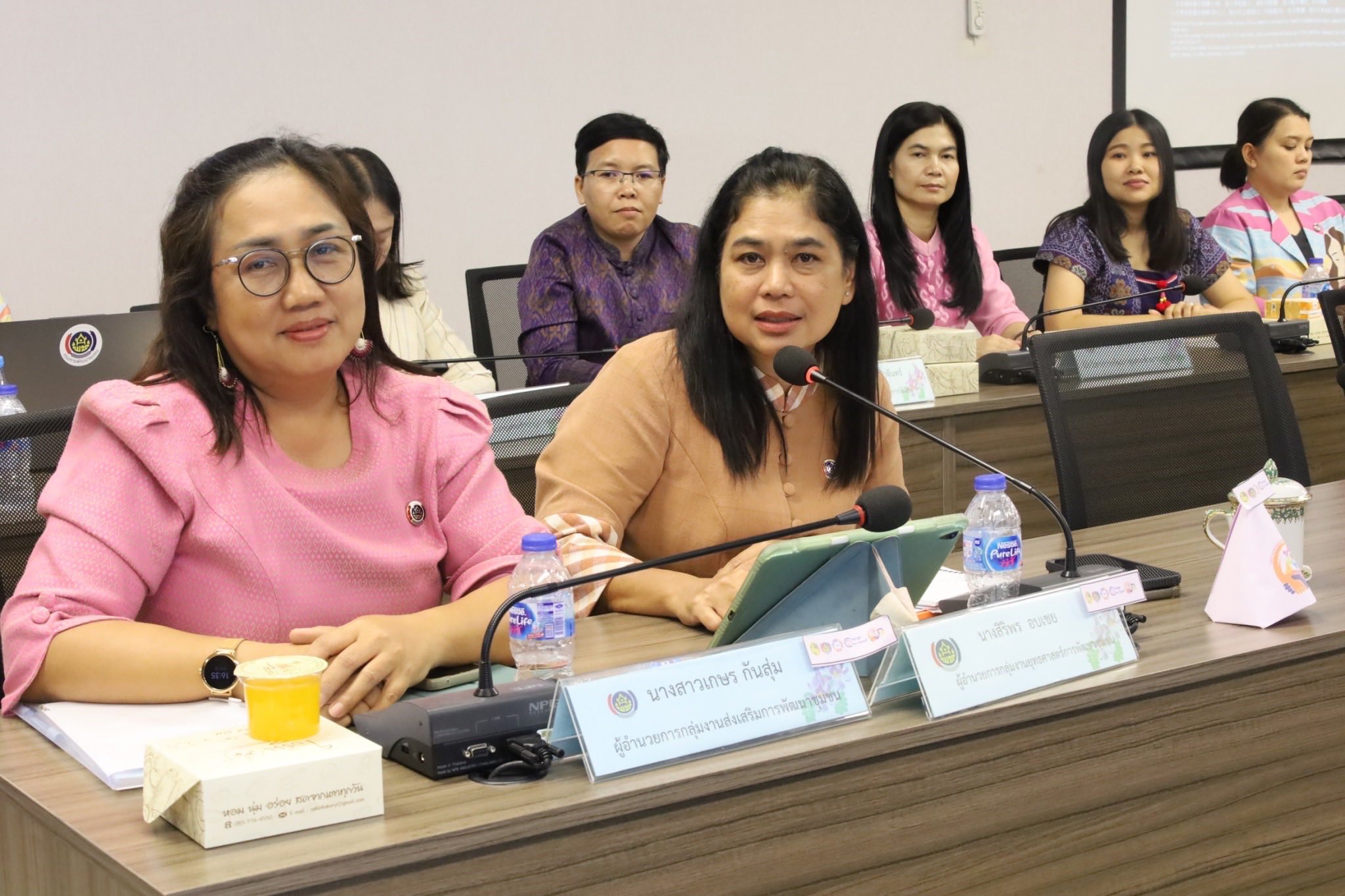 พช.กำแพงเพชร จัดเวทีนำเสนอคัดเลือกหน่วยงานต้นแบบที่มีผลการปฏิบัติงานและนวัตกรรมดีเด่น ประจำปี 2568