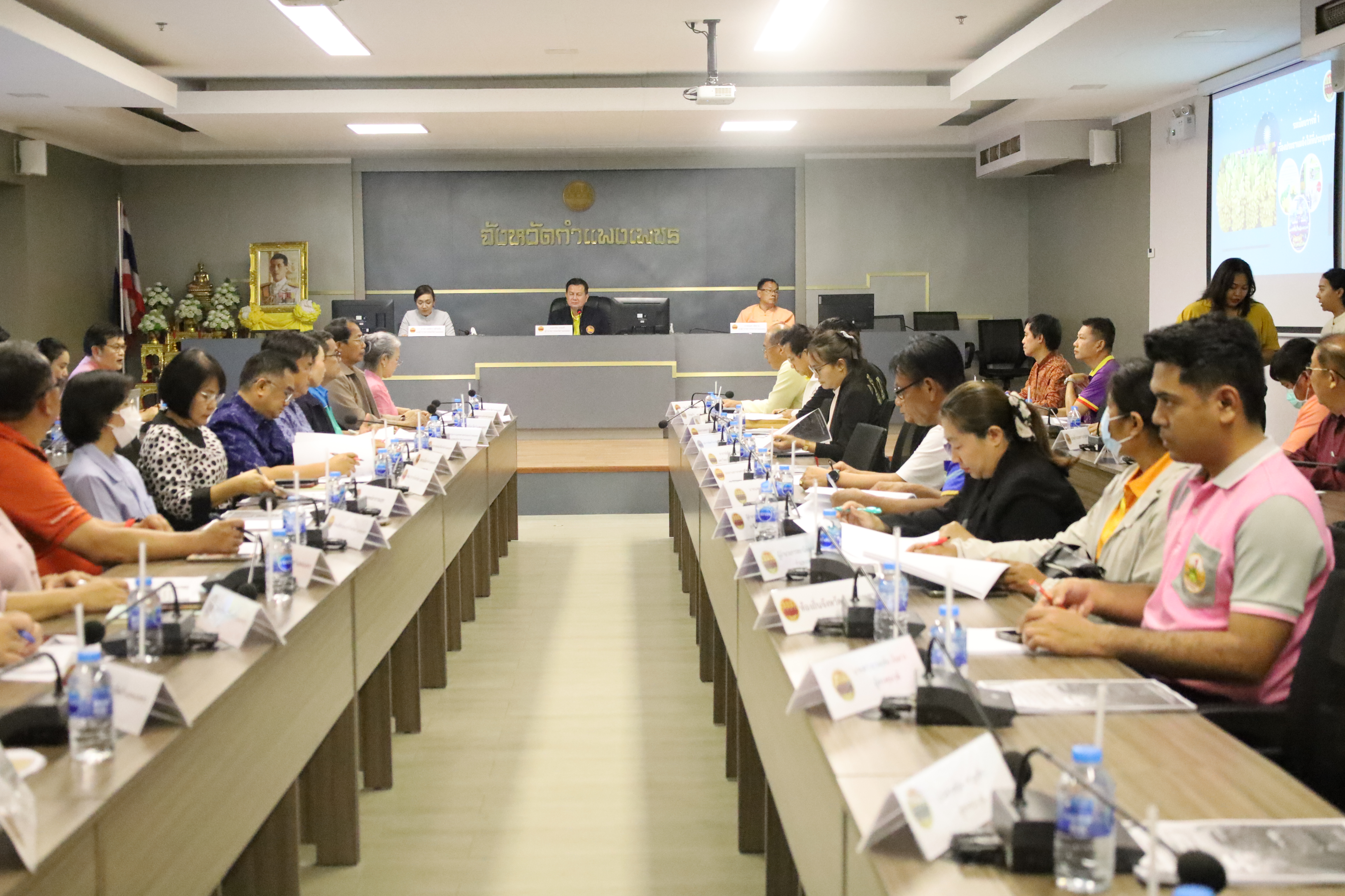 พช.กำแพงเพชร ร่วมประชุมคณะกรรมการขับเคลื่อนยุทธศาสตร์การพัฒนากล้วยไข่ จังหวัดกำแพงเพชร ครั้งที่ 2/2568