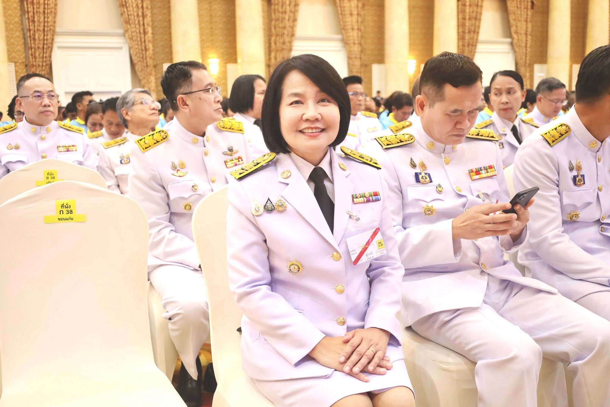 พช.กำแพงเพชร ร่วมเข้าเฝ้ารับเสด็จฯ สมเด็จพระนางเจ้าฯ พระบรมราชินี ในงานมหกรรมกองทุนแม่ของแผ่นดิน ปี 2568 ก้าวสู่ทศวรรษที่3 อ้อมกอดของแม่